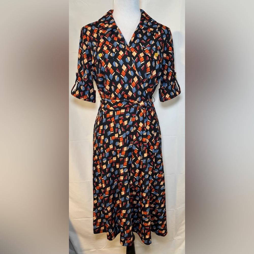 Shelby & Palmer Geometric Tie Waist Dress Size S